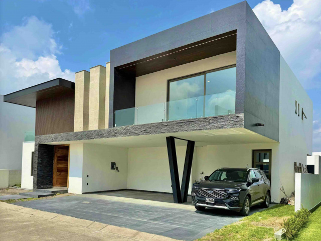 ESTADO DE MEXICO, 4 Bedrooms Bedrooms, 4 Rooms Rooms,0,Casa,En venta,0,1555